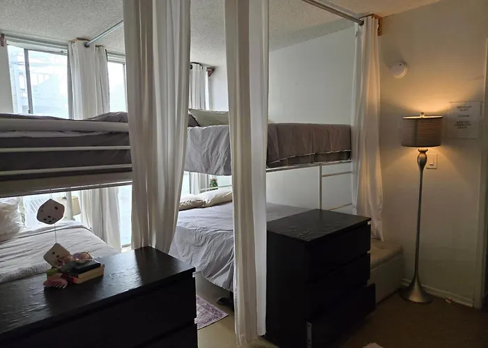 Ocean Front Vortex Female Hostel Private Rooms Free Bikes